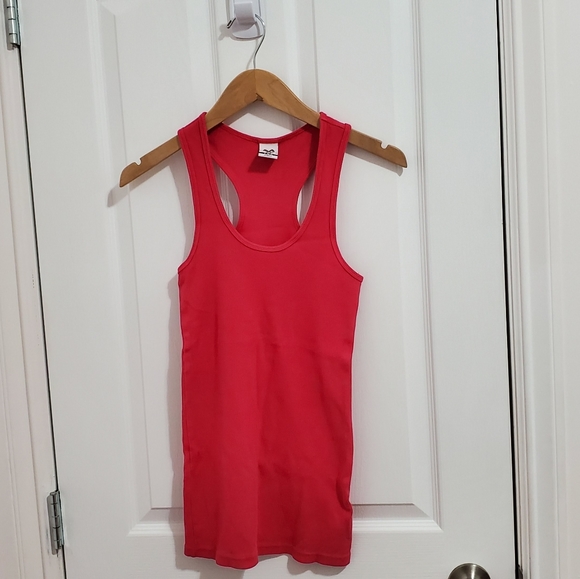 ❗❗3/$20 TNA Pink Long Ribbed Tank - Picture 2 of 2